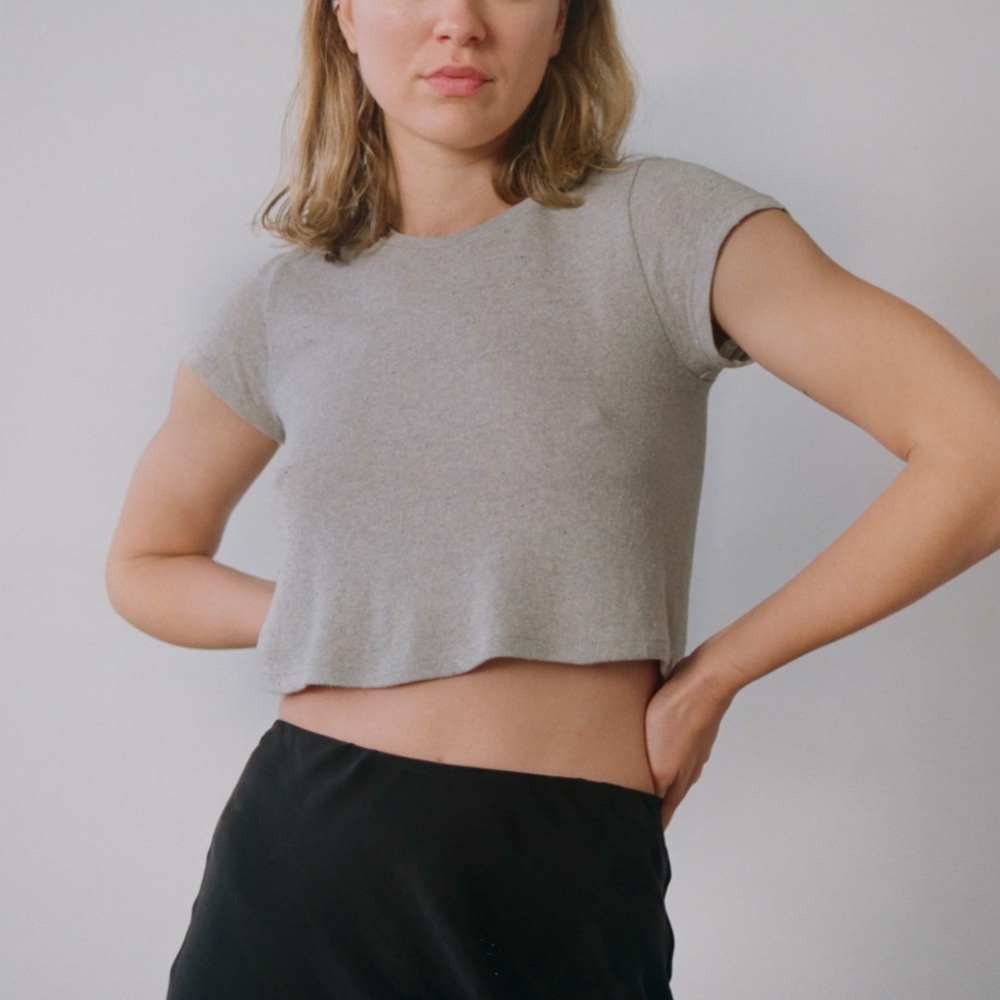 LOU TEE(Regen Silk Noil Jersey) speckled Heather Grey-size XS RV:$138 - Picture 3 of 16